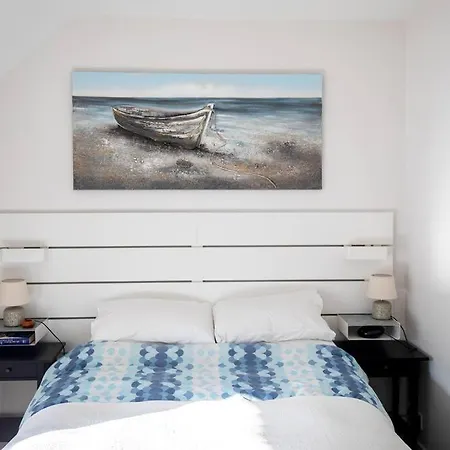 Dom wakacyjny Newly Renovated Entire Residential Beach, County Waterford Annestown