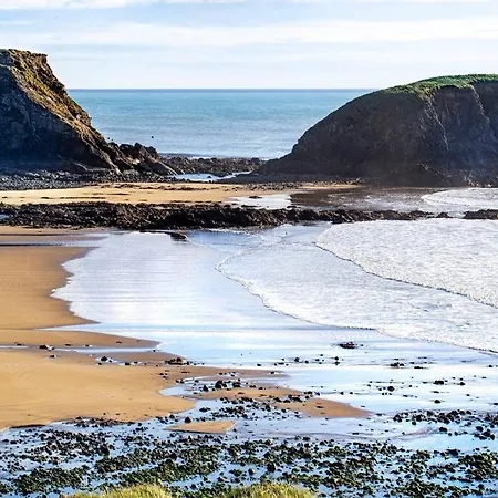 Newly Renovated Entire Residential Beach, County Waterford *